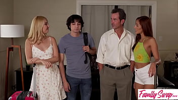 Swap Mom “i’m Naked, You Should Get Naked Too! Get With It!” S1:e10