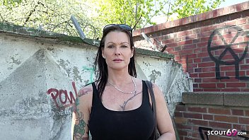 German Scout – Big Tits Milf Julia Gets Anal Fucked In Berlin Street Casting For Money