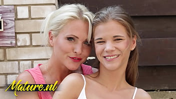 Mature Lesbian Milf Seduces Petite Teen And Fucks Her Pussy With Dildo