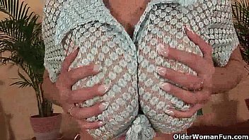 Soccer Mom’s Big Tits Bounce As She Fucks Her Mature Pussy With A Dildo